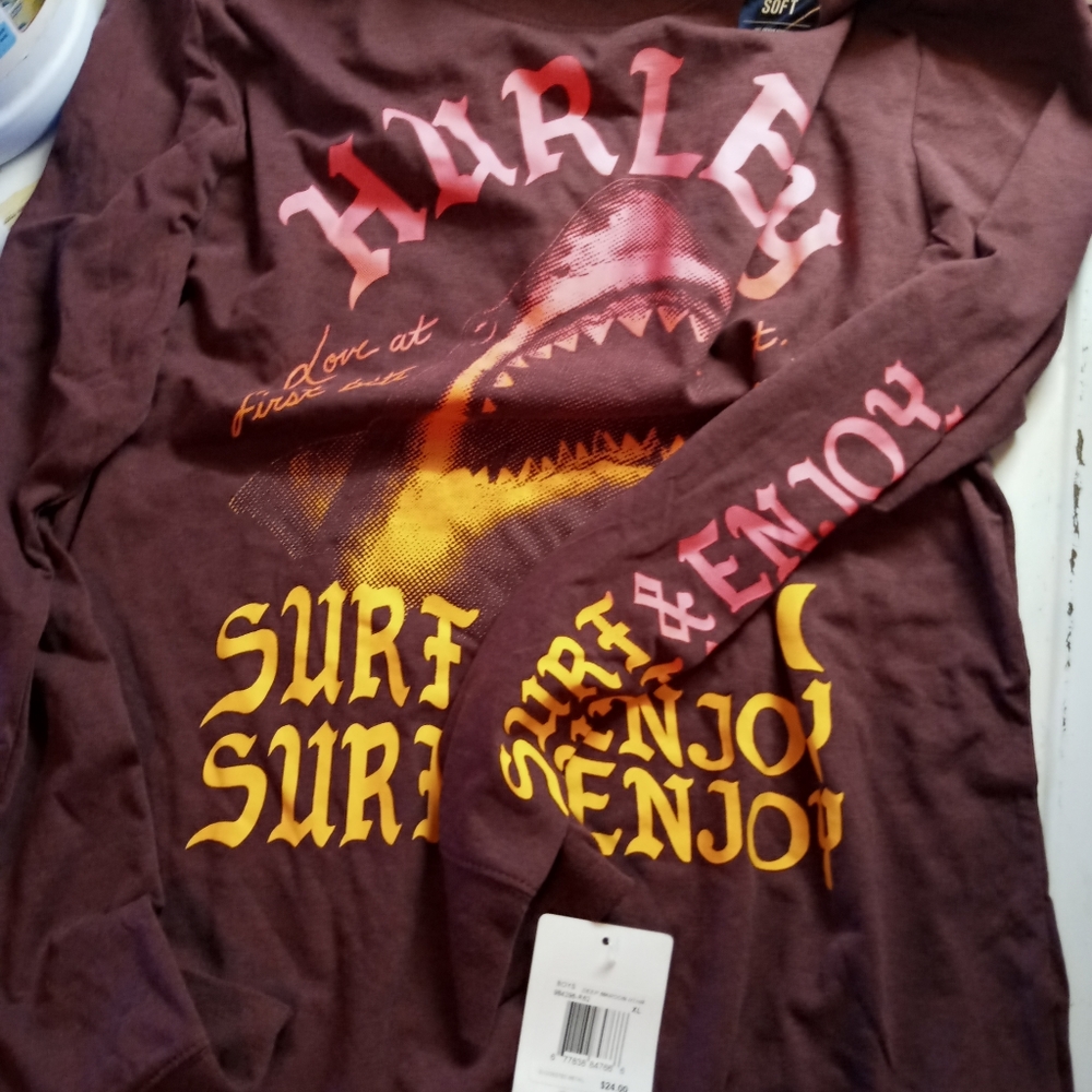 Hurley shirt